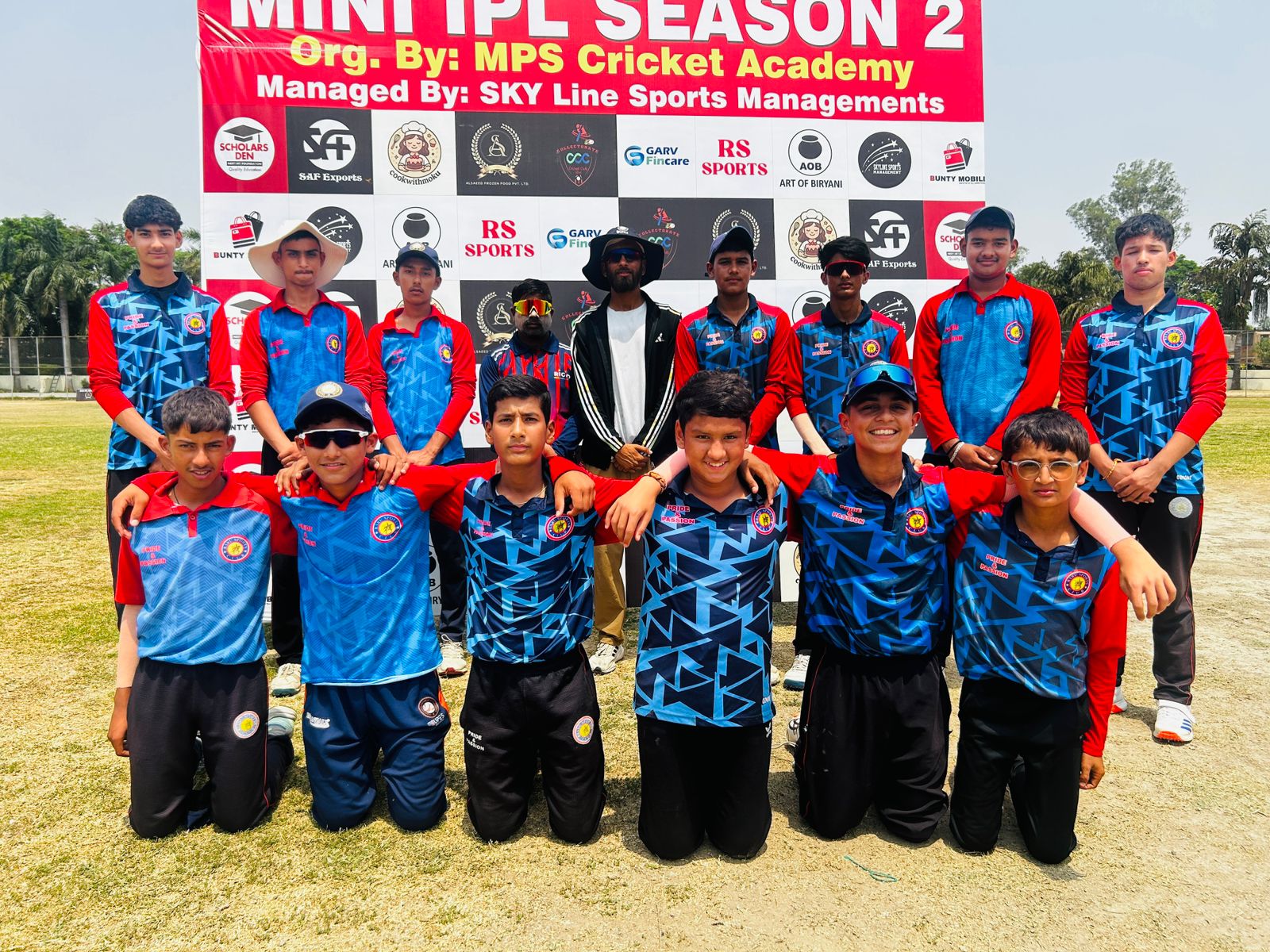 Tournament squad photograph before a match